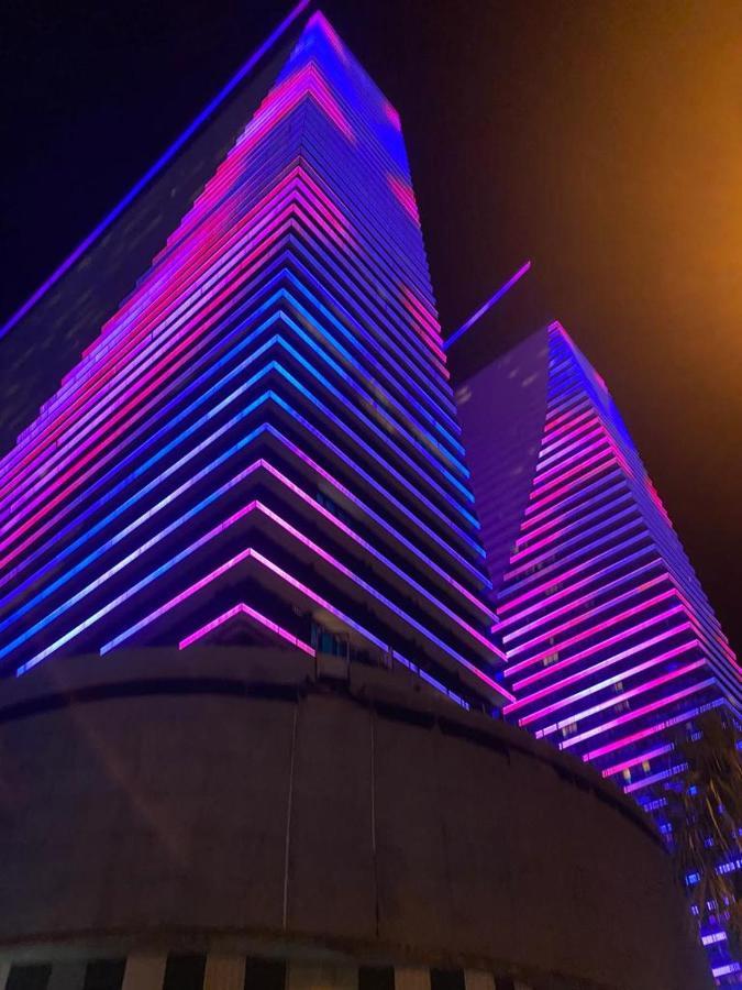 Апартаменты С Видом На Море Twin Towers Batumi, Orbi City المظهر الخارجي الصورة